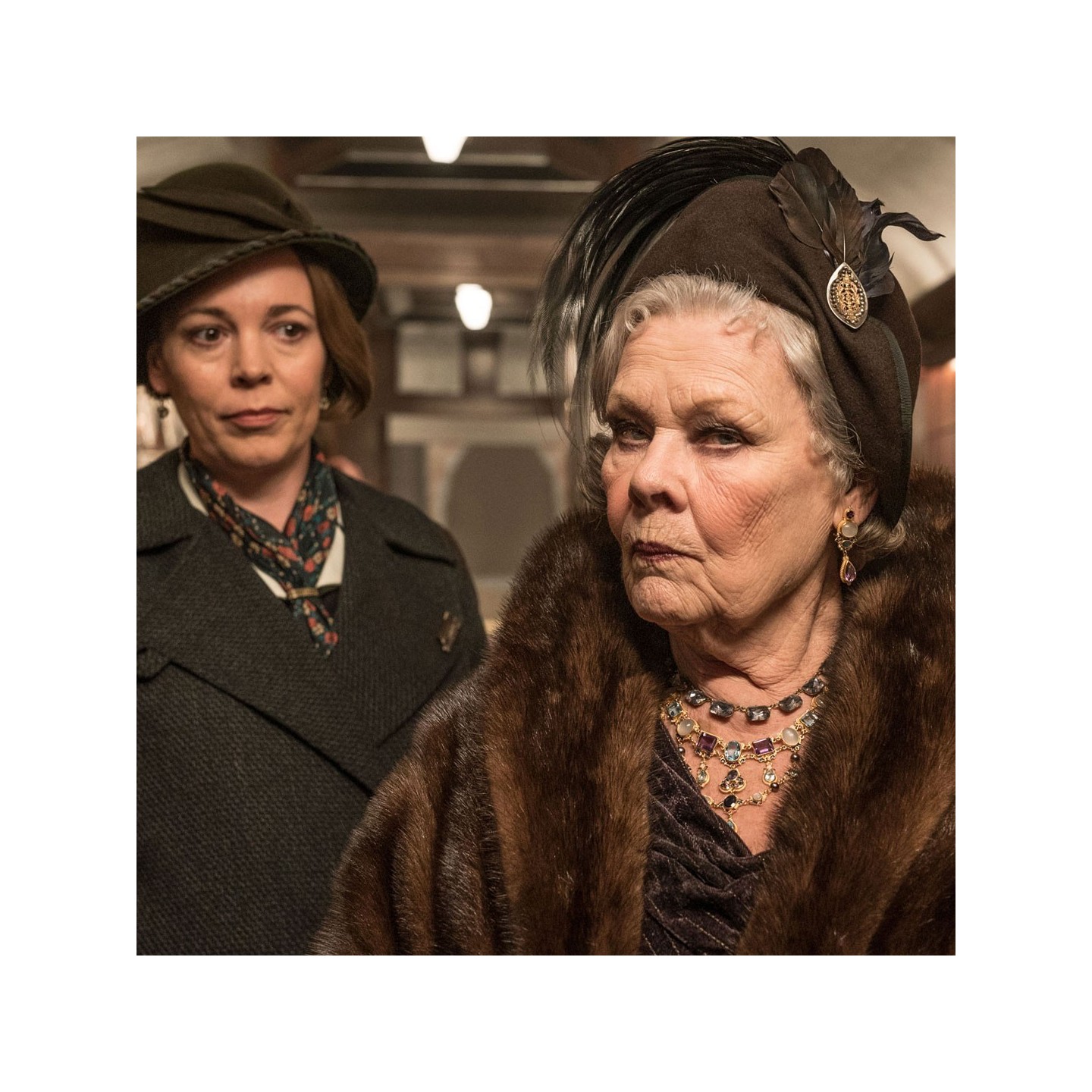 "Assassinio sull'Orient Express", Judi Dench. Orecchini collezione Cinema