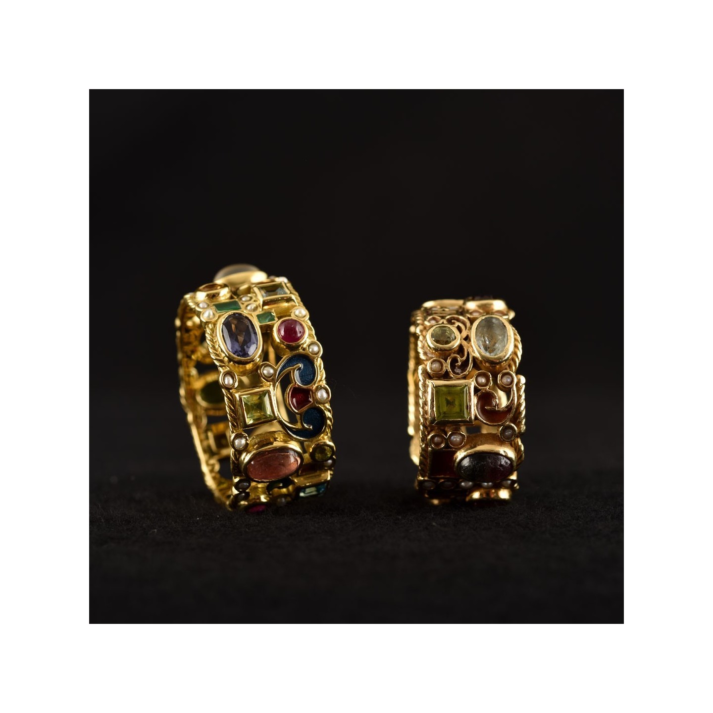 Anello architettonico, realizzato a mano in Italia da Percossi Papi con pietre naturali