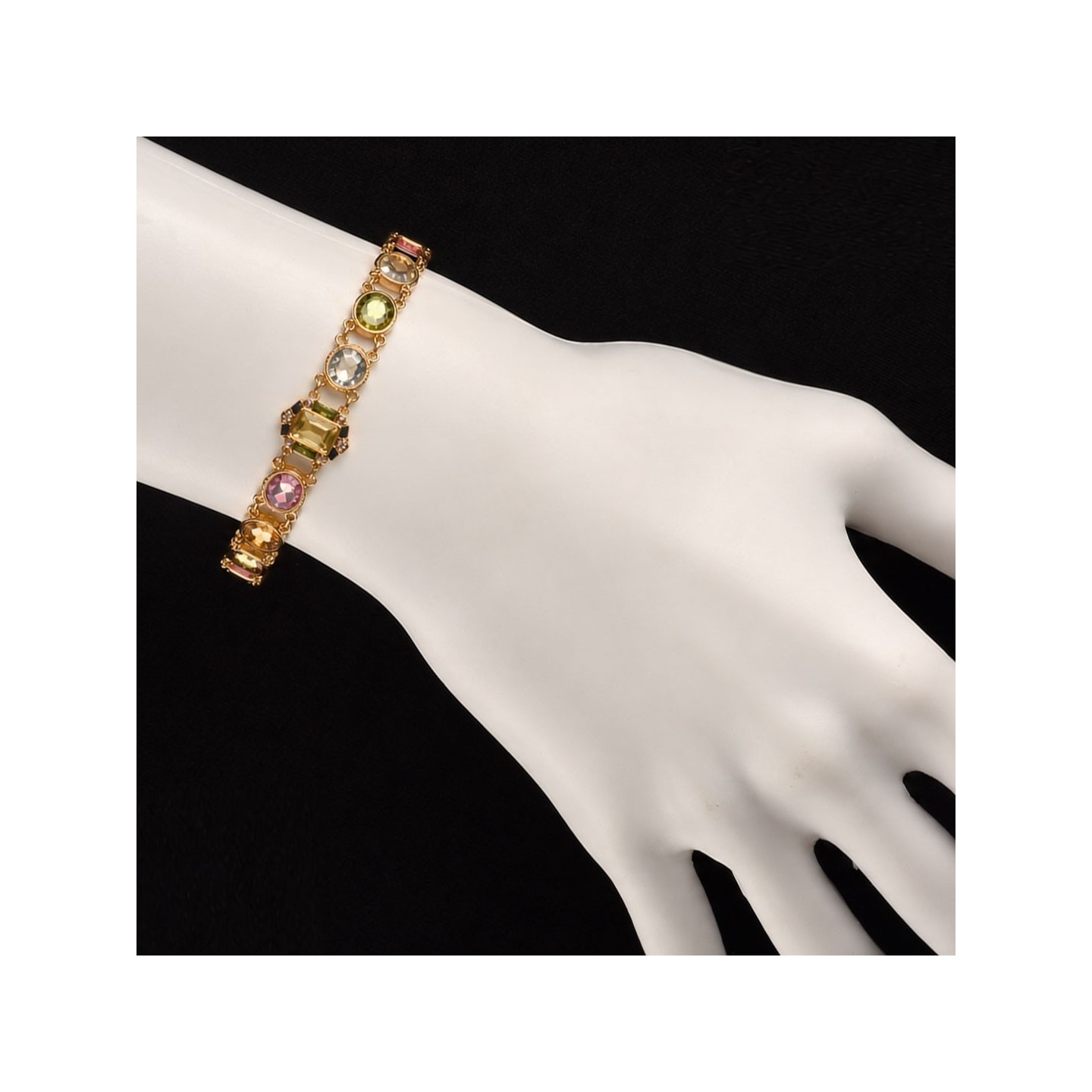 Bracciale bizantino realizzato a mano in Italia nell'atelier Percossi Papi con pietre naturali