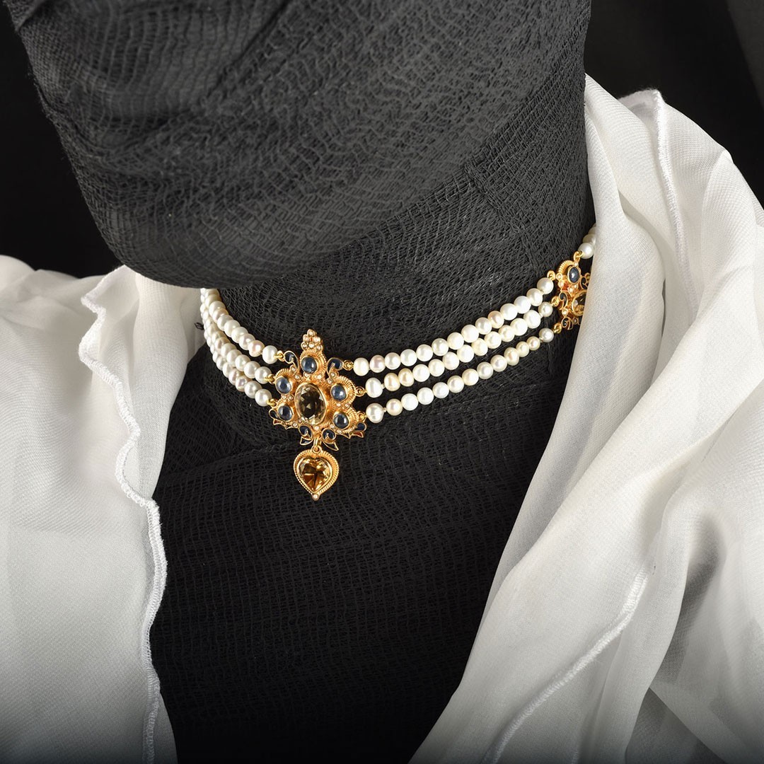Collier
