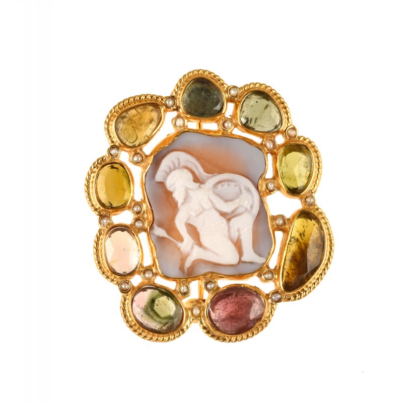 "Achille" cameo brooch