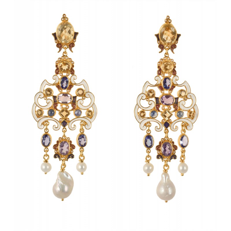 "The Great", Elle Fanning. Cinema collection earrings
