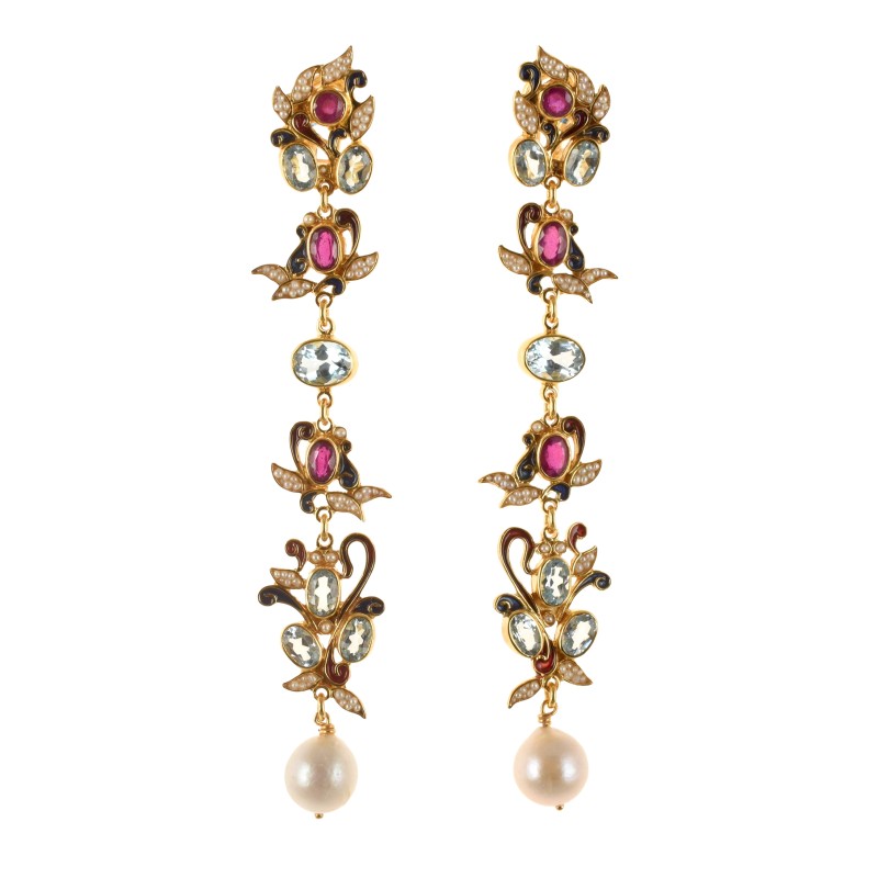 Floral earrings handmade in Italy by Percossi Papi with natural stones