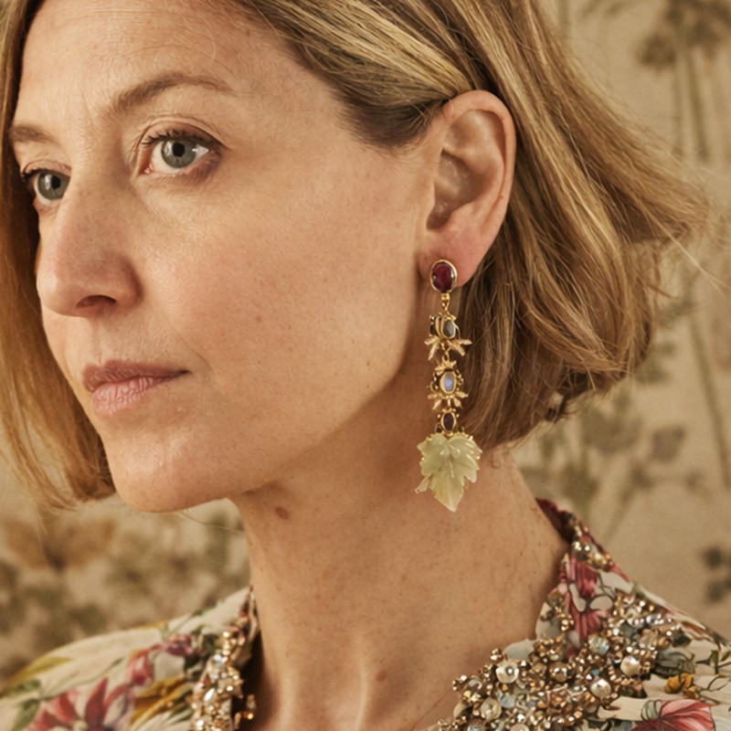 Leaves earrings, made in Italy by Percossi Papi with natural stones